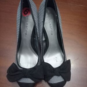 Ann Marino Black and Gray Heels with Bow